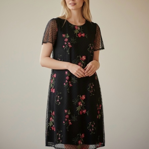 Catherines Dresses & Skirts - Catherines Embroidered Floral Sheer Layered Shift Dress 14/16W Black Romantic